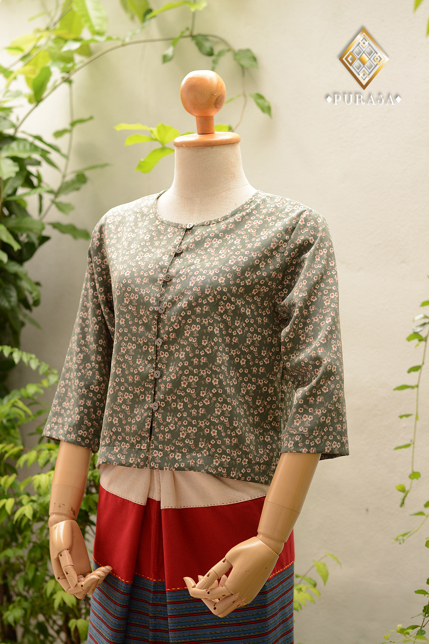 เสื้อลายดอก