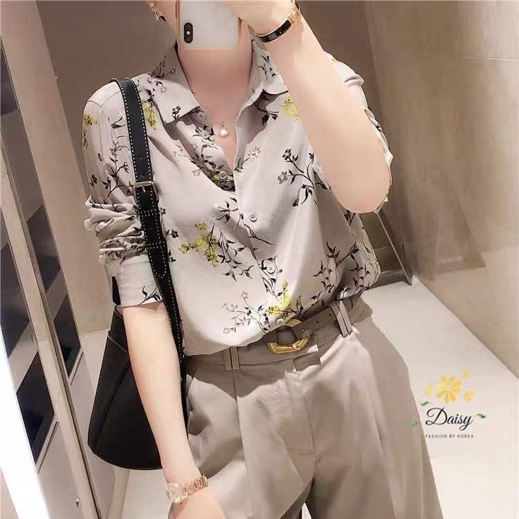 เสื้อคอเชิตงานสวยค่า