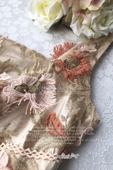จั๊มสูทขาสั้นเนื้อผ้า Tulle ผ้าเนื้อโปร่งทรงสายเดี่ยว