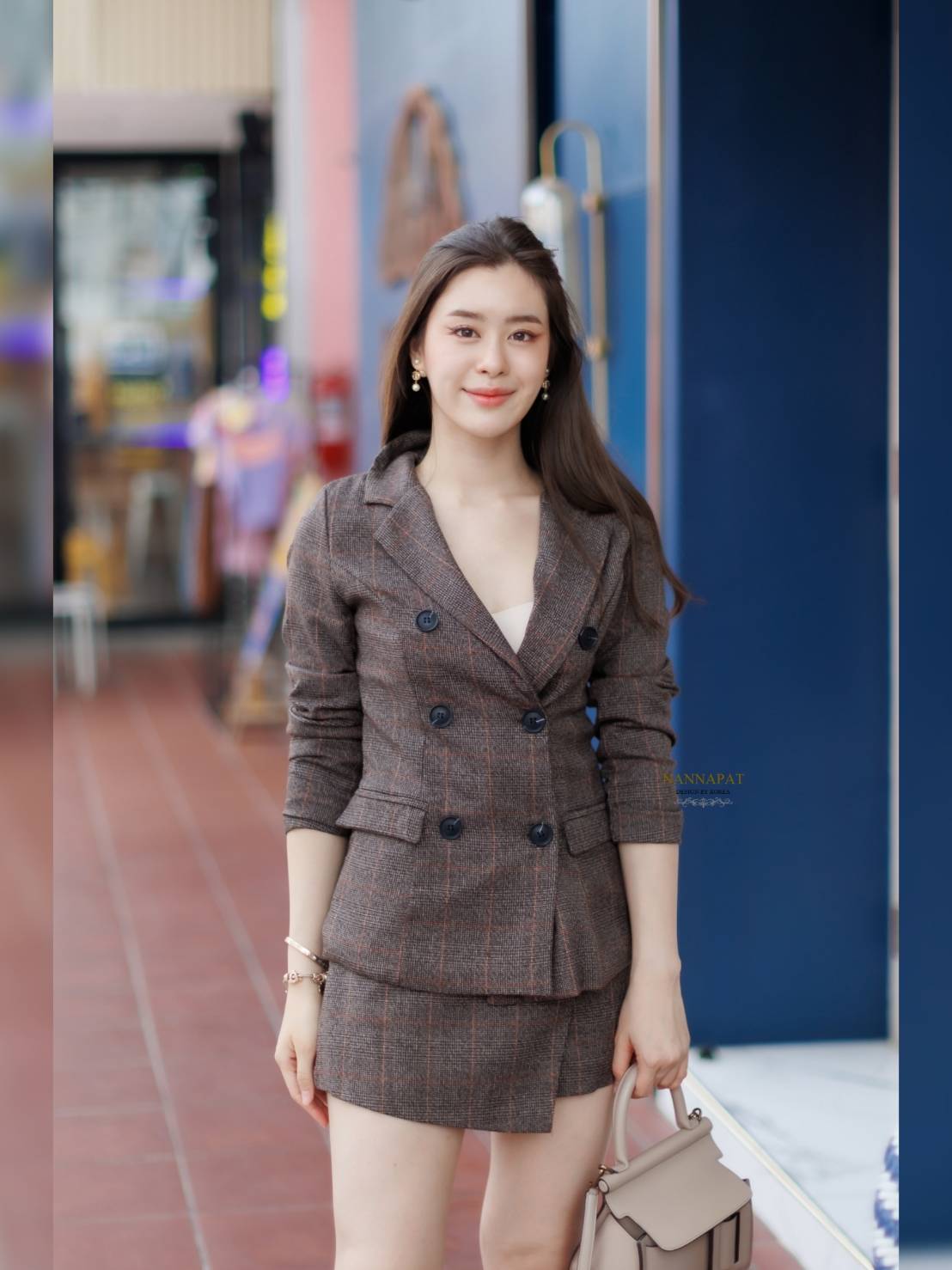 ผ้าสูททอลาย หนานุ่ม ใส่สบาย
