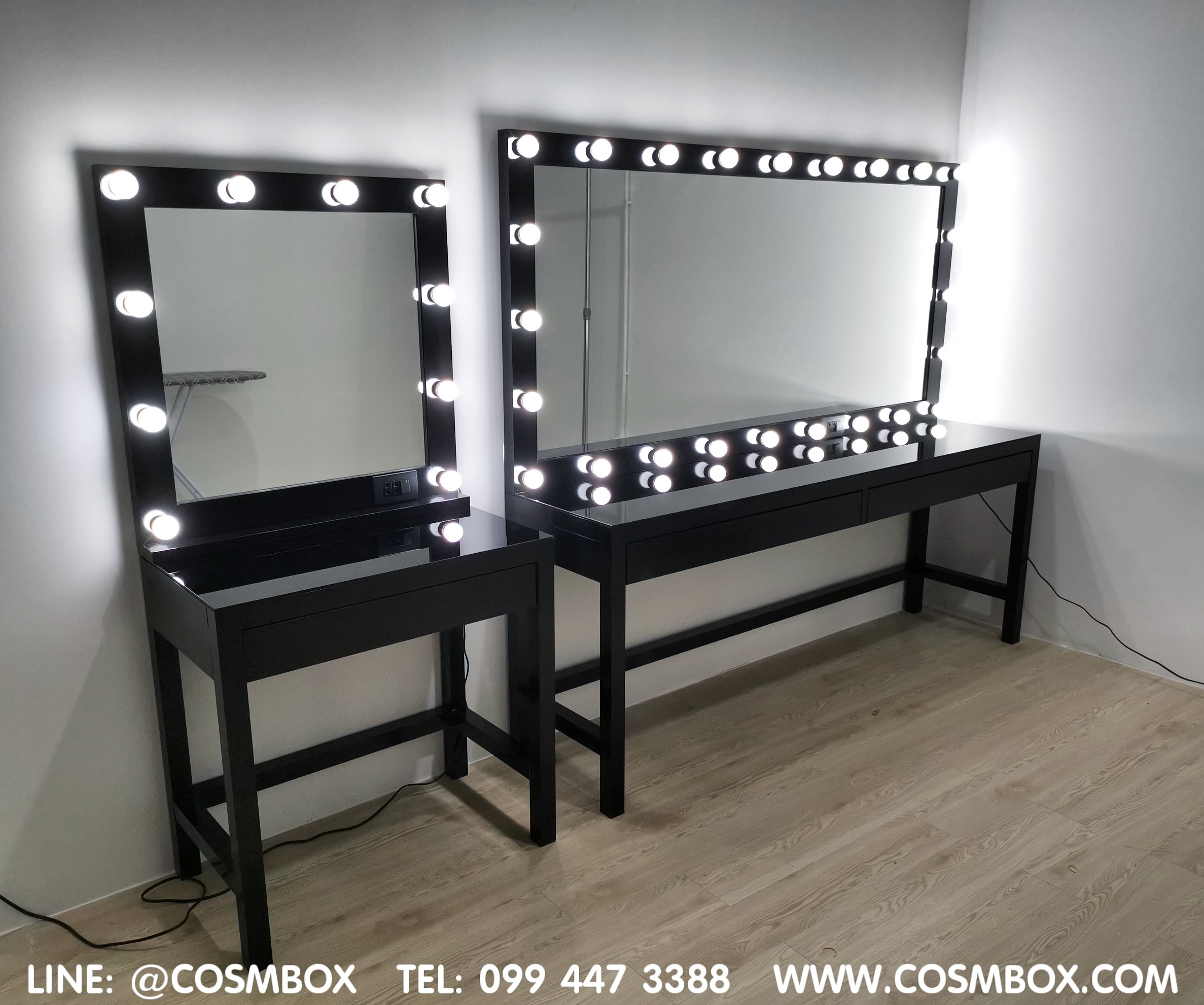 โต๊ะเครื่องแป้ง กระจกมีไฟ - 190 x 45 x 165 cm. สีดำ
