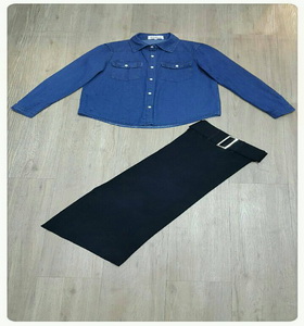 เสื้อยีนส์+กระโปรง ไหมพรมเกาหลี
