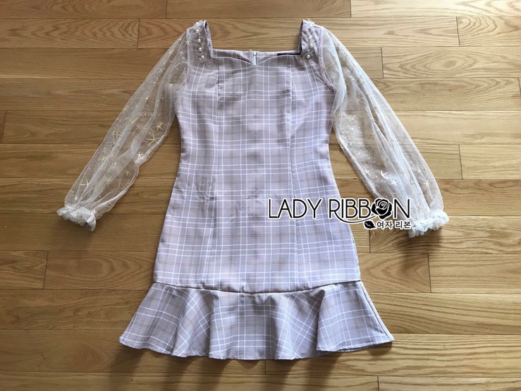 เดรสผ้าลายตารางตกแต่งระบาย
