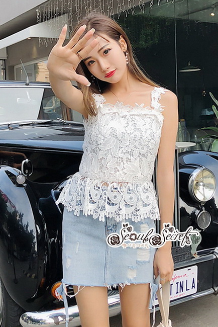 เสื้อเนื้อผ้าทอลายลูกไม้ฉลุทั้งตัวหวานๆ