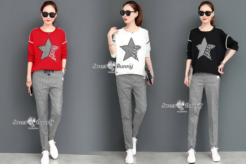 เสื้อทรง sweater คอกลมแขนยาว