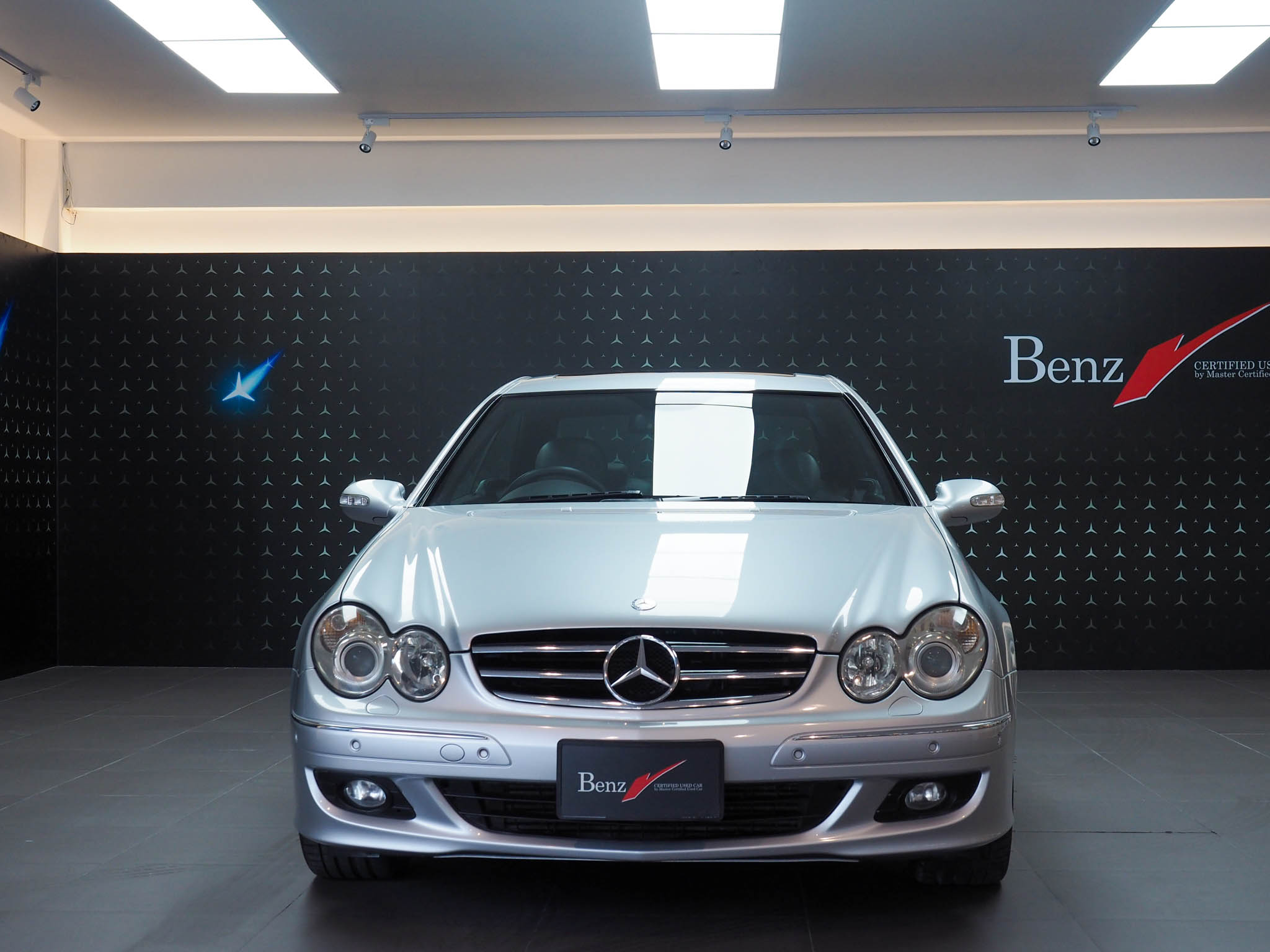 จองแล้ว CLK200 Kompressor Avantgarde W209