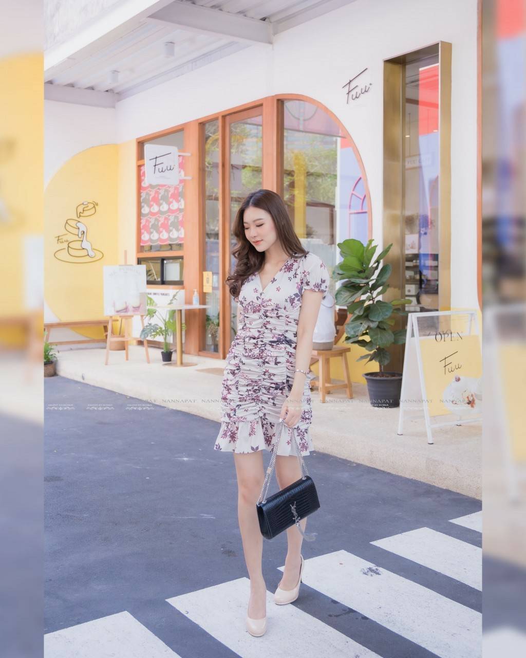ชุดเดรสงานซิปหลัง เข้ารูปเก็บทรงสวย