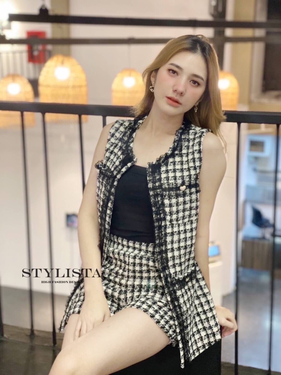 เซตเสื้อผ้าลายทาง เเต่งผ้าลูกไม้