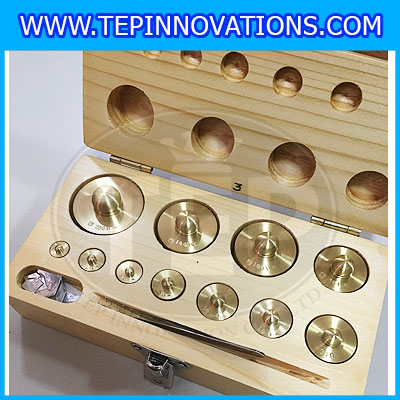 ตุ้มน้ำหนักทองเหลืองชุด 500g Class M1 ชุดตุ้มน้ำหนักทองเหลือง 500g พร้อมที่คีบ บรรจุในกล่องไม้ (ใบเซอร์ ISO17025 เพิ่มเงิน 5,150 บาท)