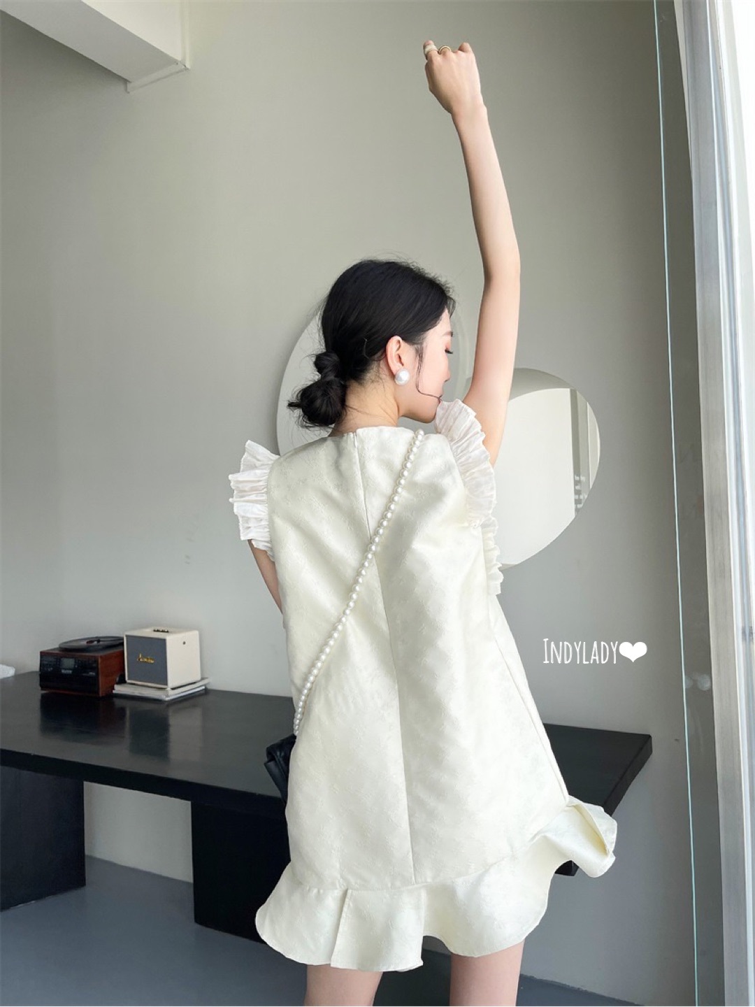 Dress แขนกุด สีครีมสวย