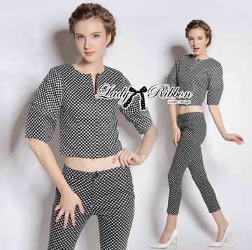 Lady Ribbon Online ขายส่ง เสื้อผ้าออนไลน์ ของแท้ ราคาถูกพร้อมส่ง เลดี้ริบบอน LR02140716 🎀 Lady Ribbon's Made 🎀 Lady Clara Polka Dot Zip-Up Jacket and Pants Set สำเนา
