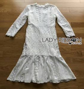 Lace Ruffle Dress Lady Ribbon เดรสลูกไม้สีขาว