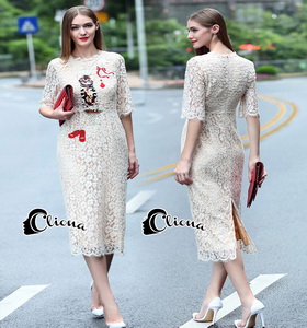 เสื้อผ้าแฟชั่นเกาหลีCliona Cat Lace Long Dress - เดรสลูกไม้สีครีม