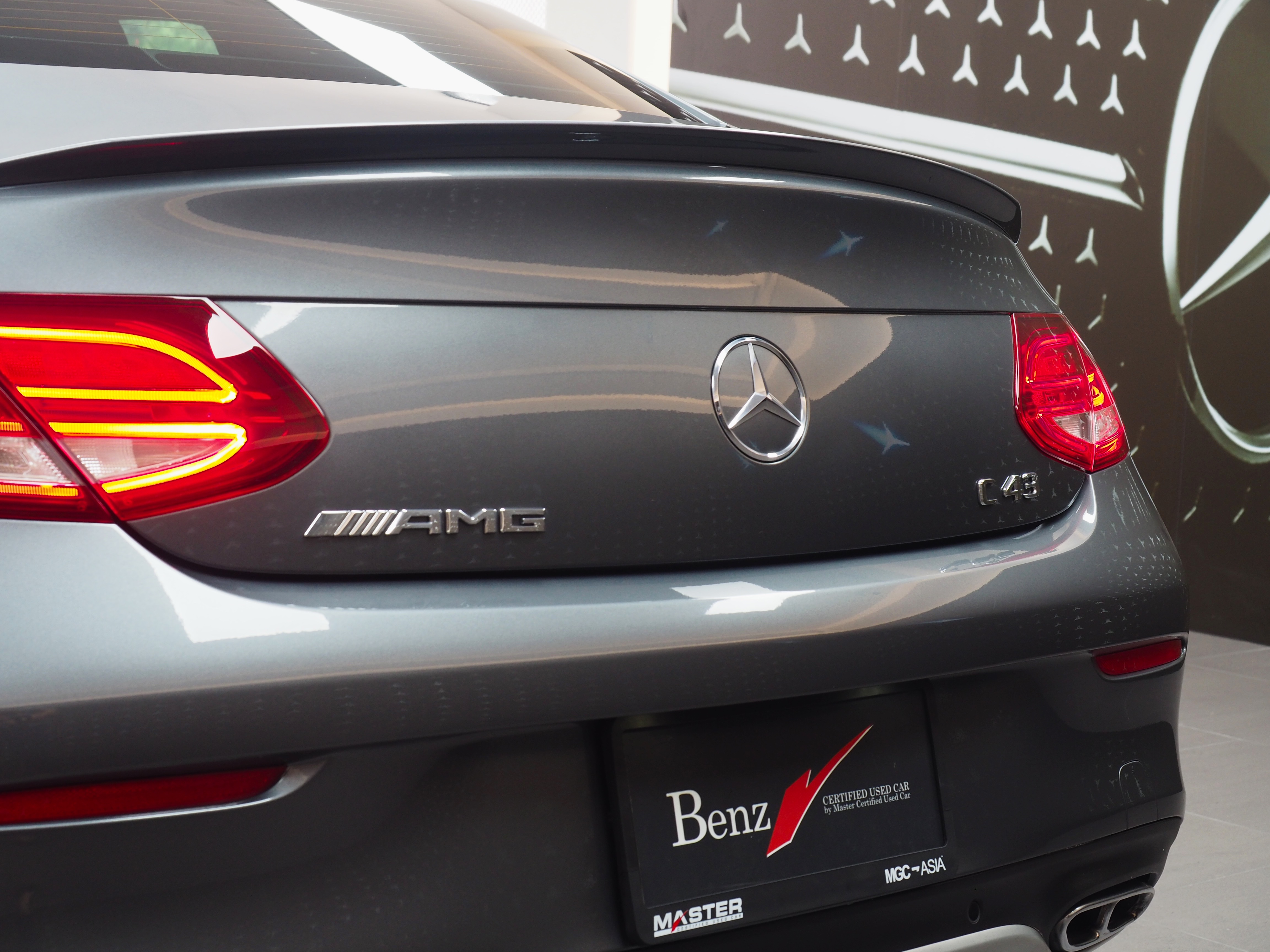 จองแล้ว C43 AMG 4MATIC Coupe W205
