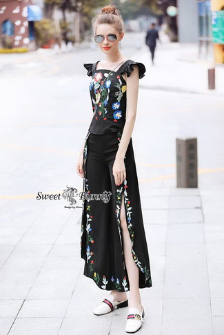 เสื้อกางเกงปัก งานแบรนด์ผ้าพื้นสีดำ