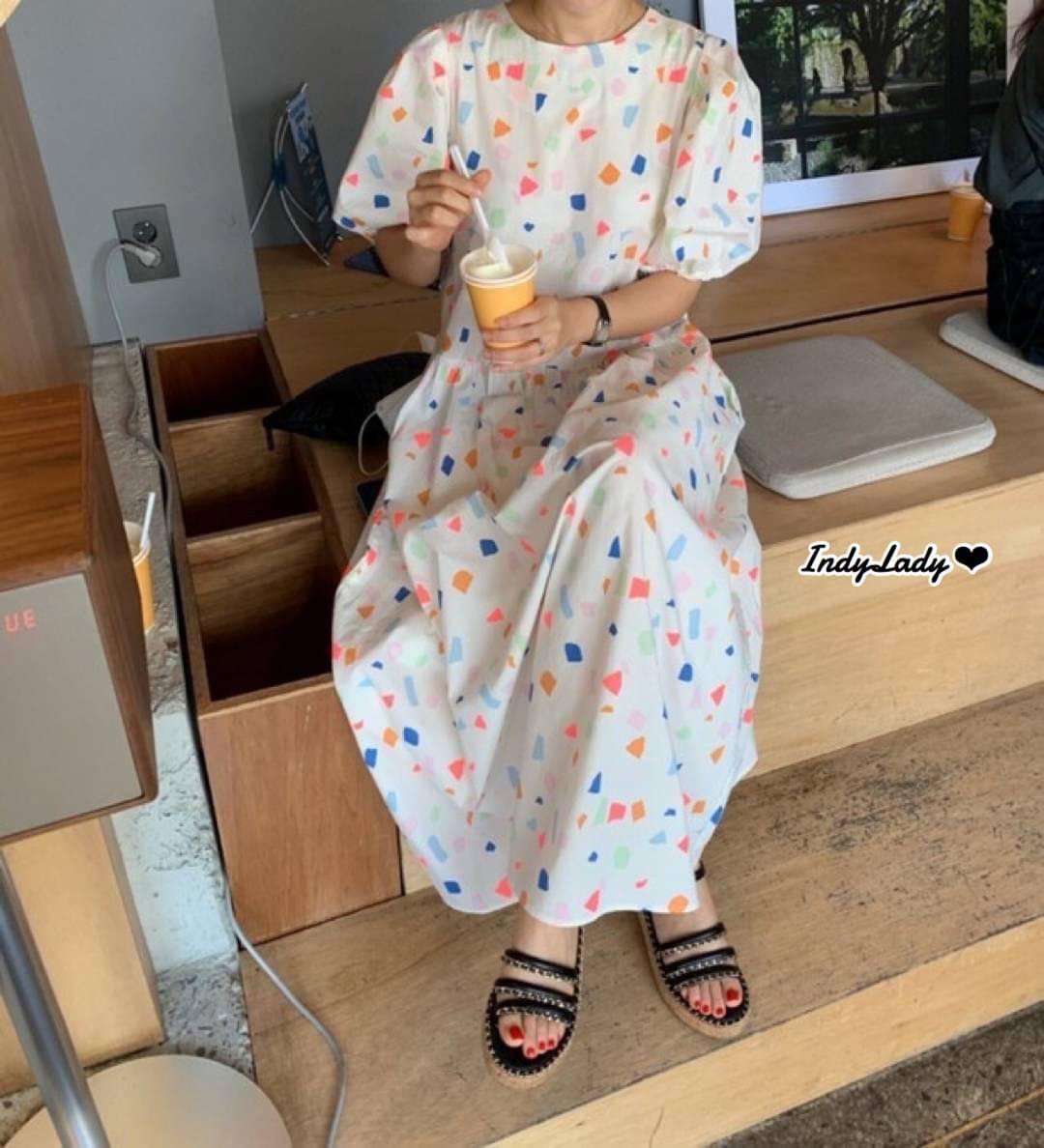 Dress คอกลม แขนสั้น