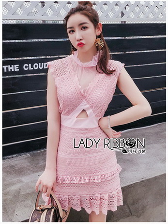Lace Mini Dress เดรสสั้นผ้าลูกไม้