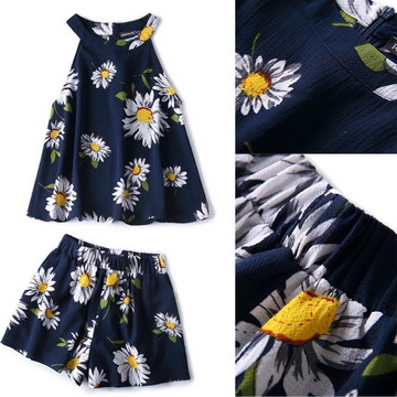 Lady Ribbon ขายส่งเสื้อผ้าออนไลน์พร้อมส่งของแท้ NA04190716 🎉Normal Ally Present flower print summer collection