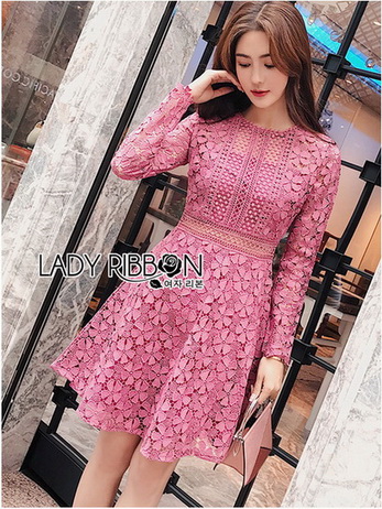 เดรสผ้าลูกไม้สีชมพูเข้มสไล์คลาสสิกโมเดิร์น