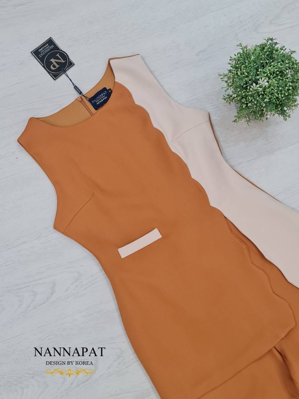 เสื้อทูโทนซิปหลังหระเป๋าข้าง