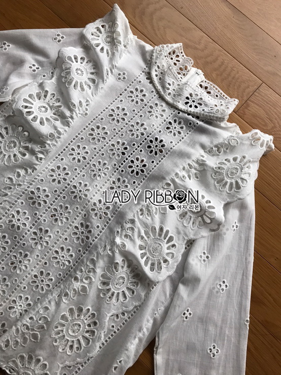 เสื้อผ้าคอตตอนสีขาวทรงคอสูงฉลุลาย