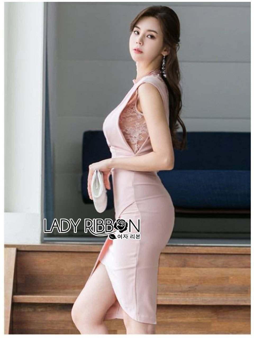 เดรสเข้ารูปพอดีตัวสีชมพู Lady Ribbon