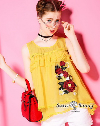 เสื้อแขนกุดระบายอก 2 ชั้นทรงเอ