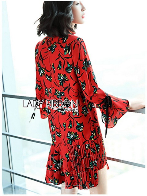 เดรสผ้าเครปสีแดงพิมพ์ลายดอกไม้สีเขียว