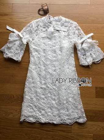 Lady Ann Boleyn Modern Vintage Lace Dress