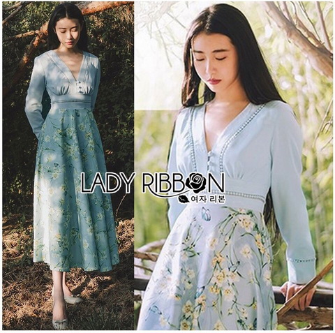 เดรสยาวสีฟ้าอ่อนพิมพ์ลายดอกไม้ ตัวนี้เป็นลุคเฟมินีนหวานๆ