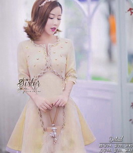ผ้าซีทรูชั้นนอกแขนสามส่วน