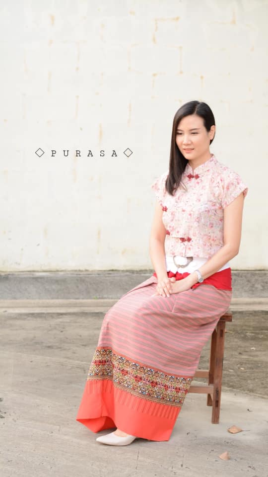 ผ้าซิ่นตีนจก