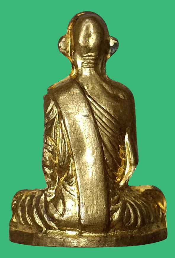 รูปหล่อปั๊มหลวงหลวงพ่อเดิมรุ่นเพดานโบสถ์ องค์ที่ 4 (สี่เส้น)