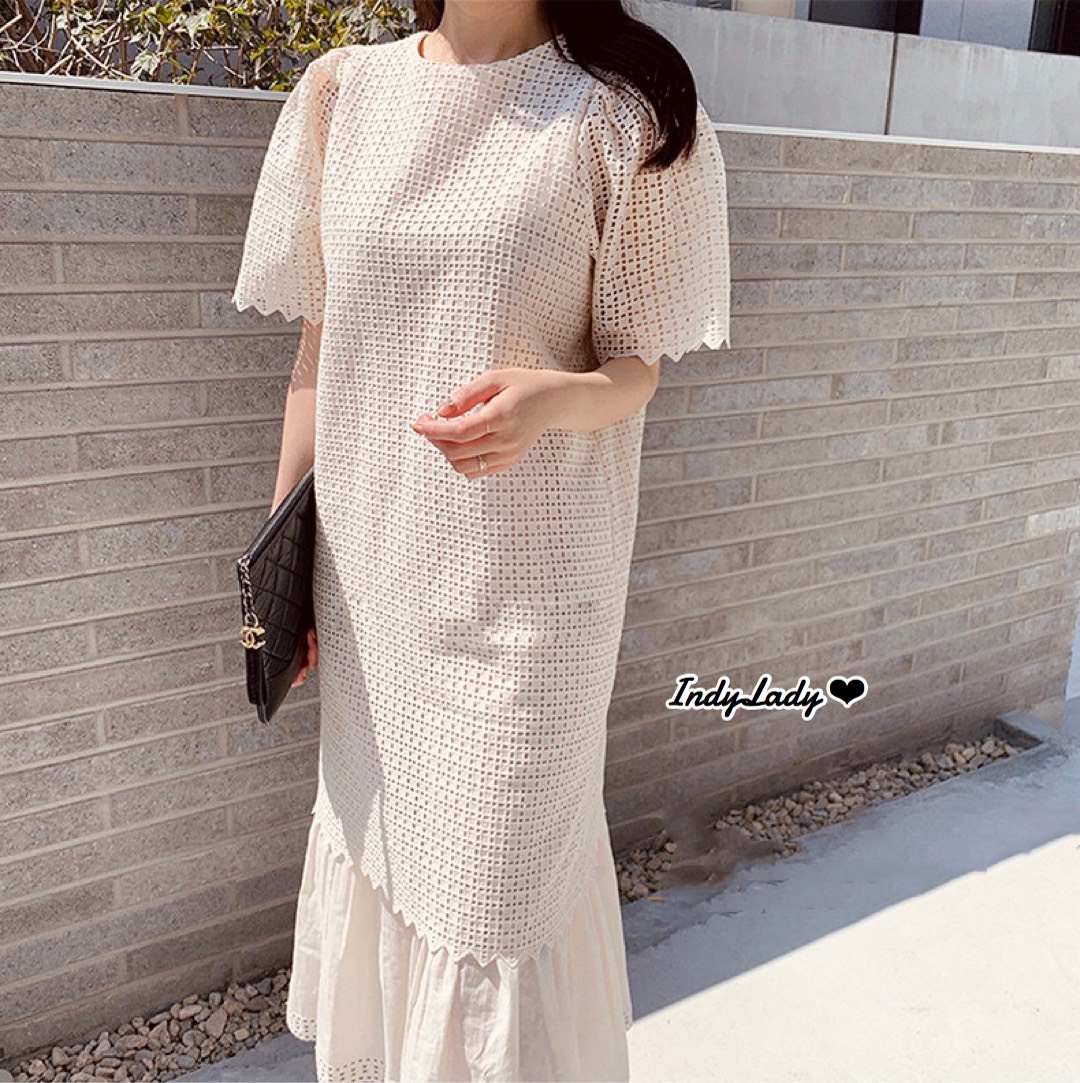 Dress งานลูกไม้ สีครีม