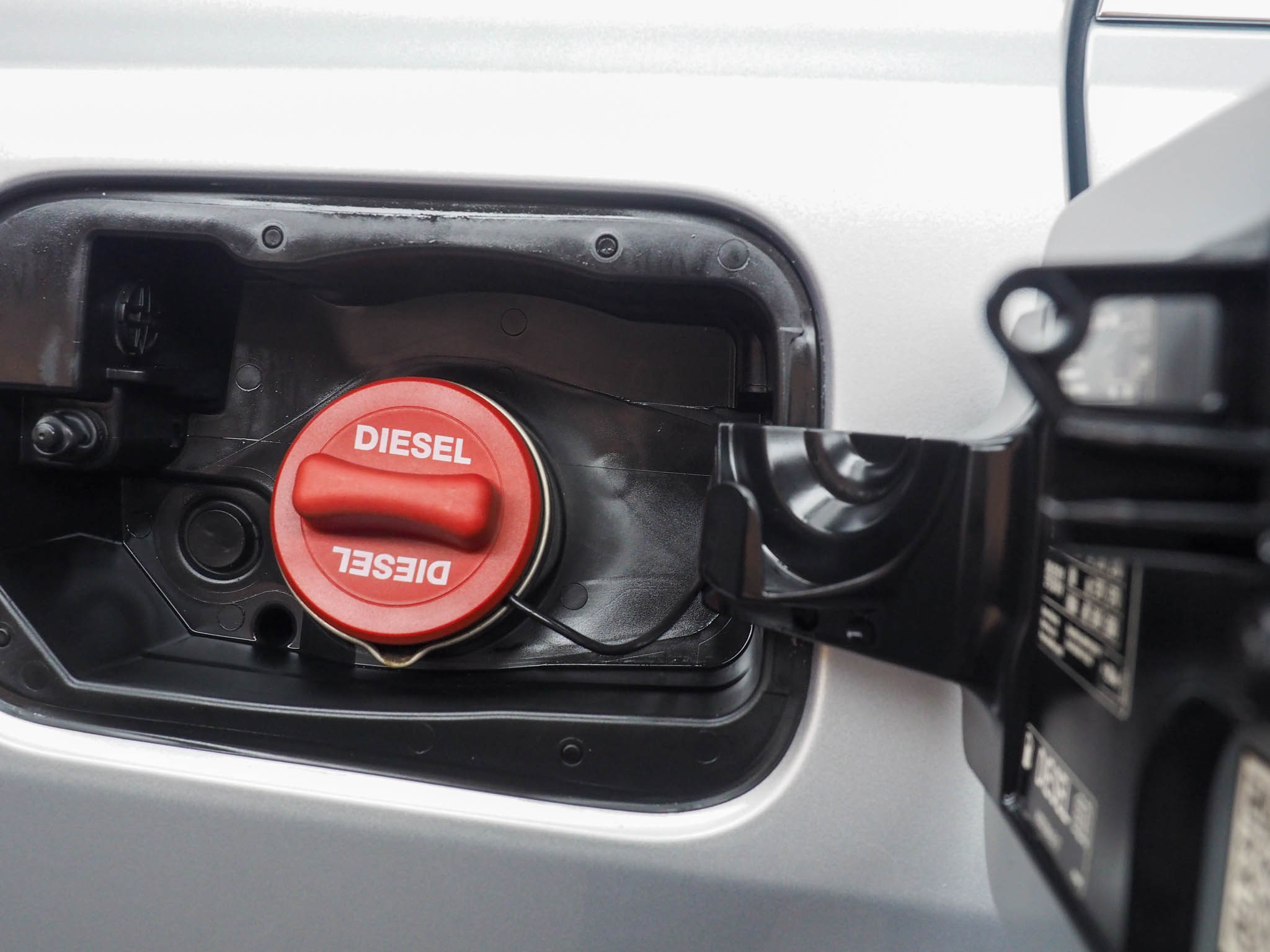 จองแล้ว E300 Bluetec Hybrid Exclusive W212