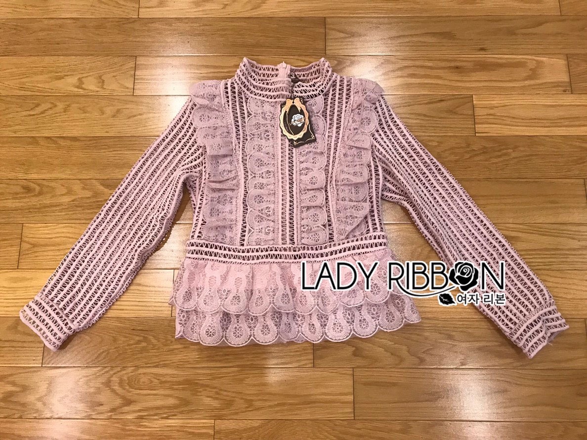 เสื้อแขนยาวคอสูงผ้าลูกไม้ตกแต่งระบาย