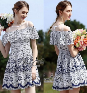 ผ้าลูกไม้ฉลุสวย ตัดต่อผ้าตาข่าย