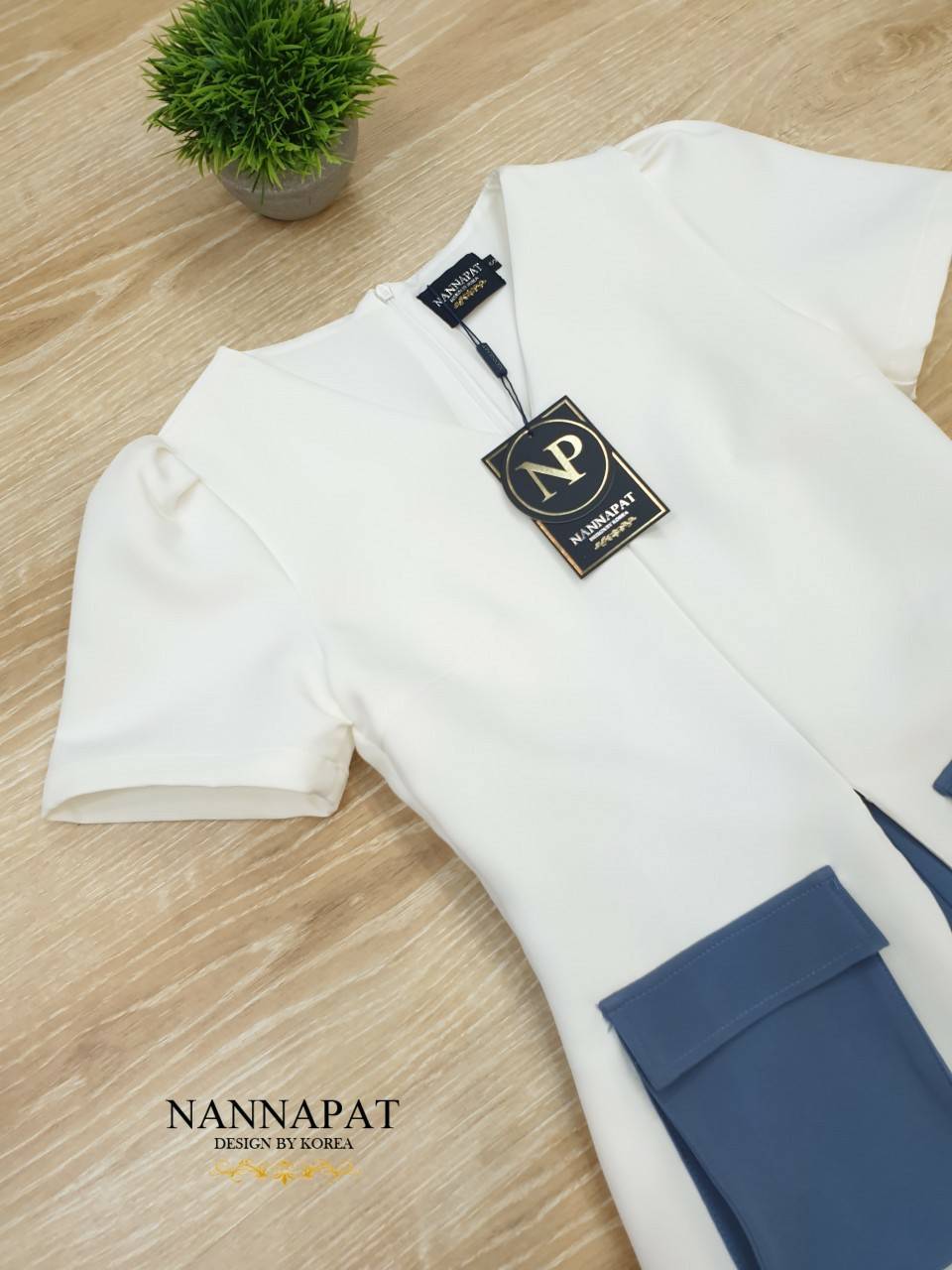 เซทงานซิปหลัง แต่งกระเป๋าคู่