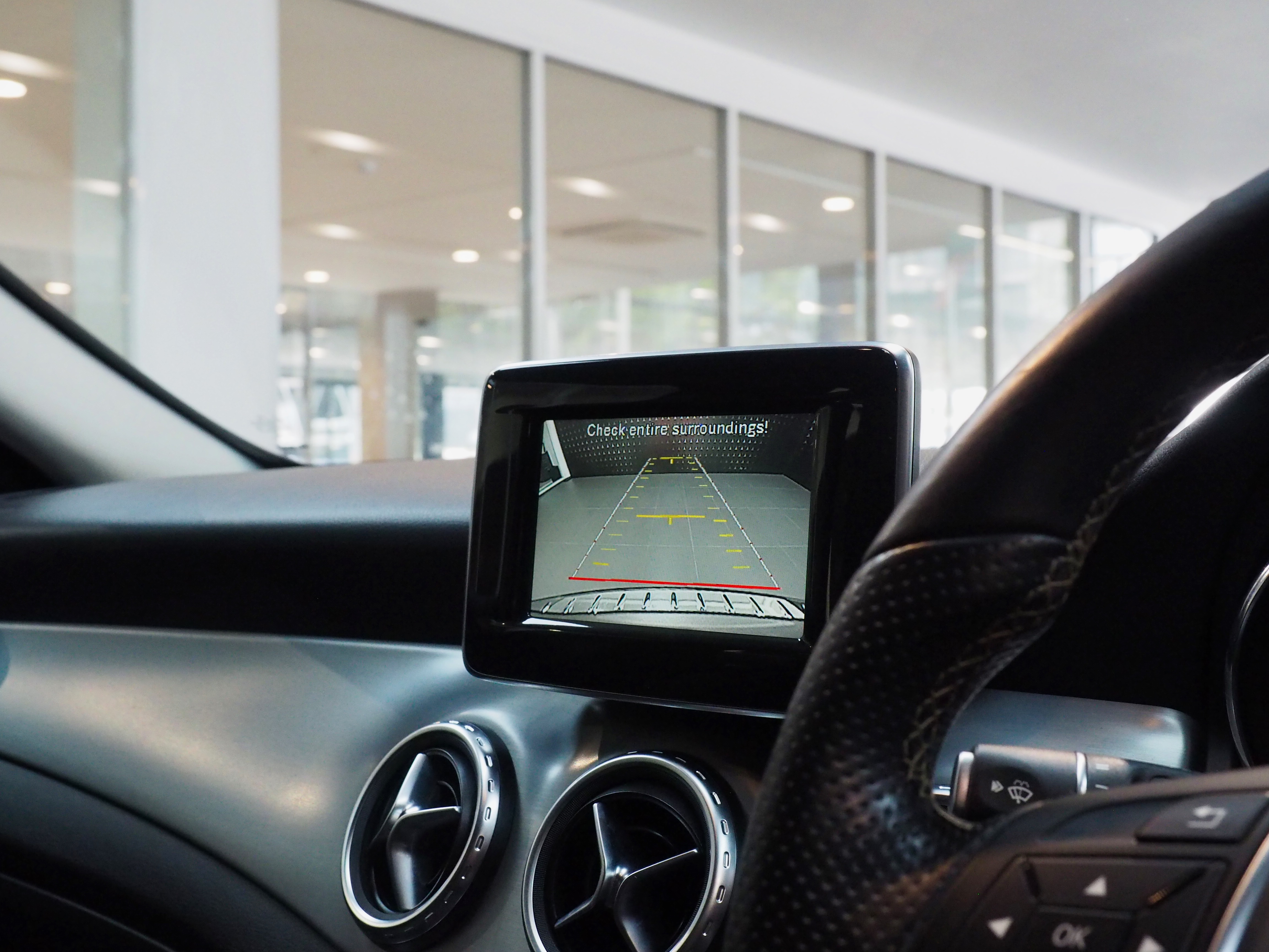 จองแล้ว GLA200 Urban W156