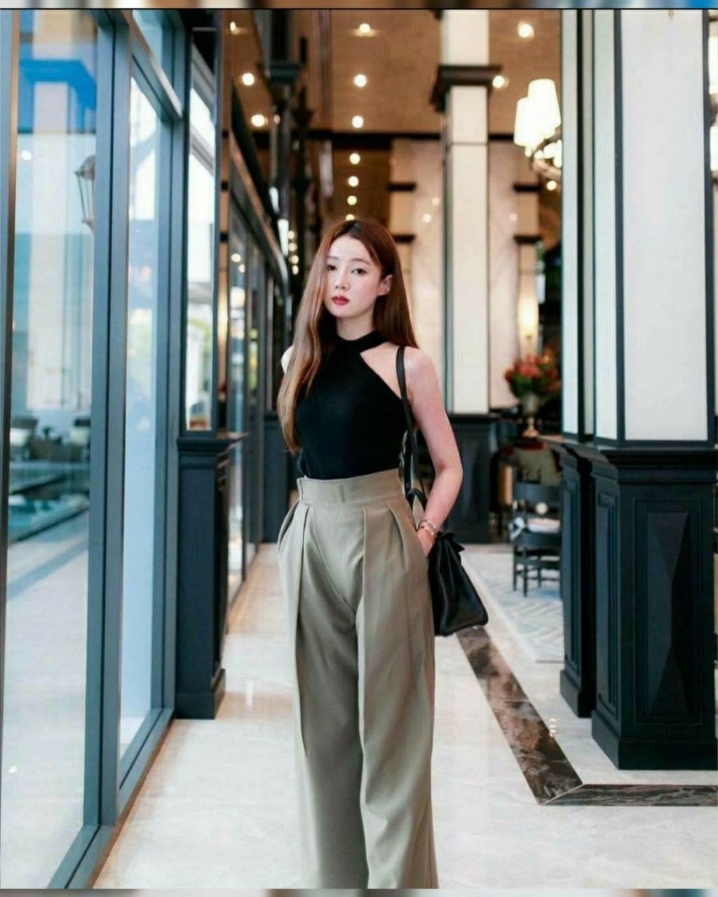 เสื้อยืดหยุ่นกางเกงขาบาน จับจีบทรงสวย