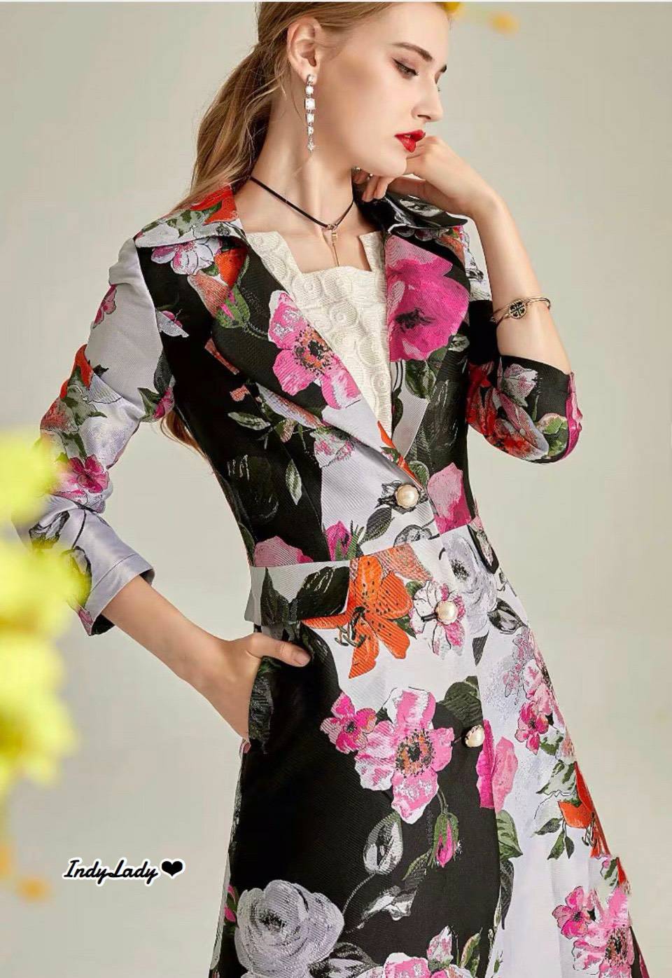 Dress คอปกแขนยาวทอลายดอกไม้
