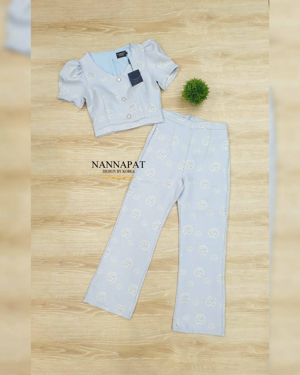 เซทขายาวผ้าทอลายกุหลาบ