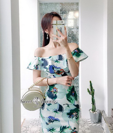 เดรสใส่ได้ 2 แบบ เปิดไหล่หรือปิดไหล่