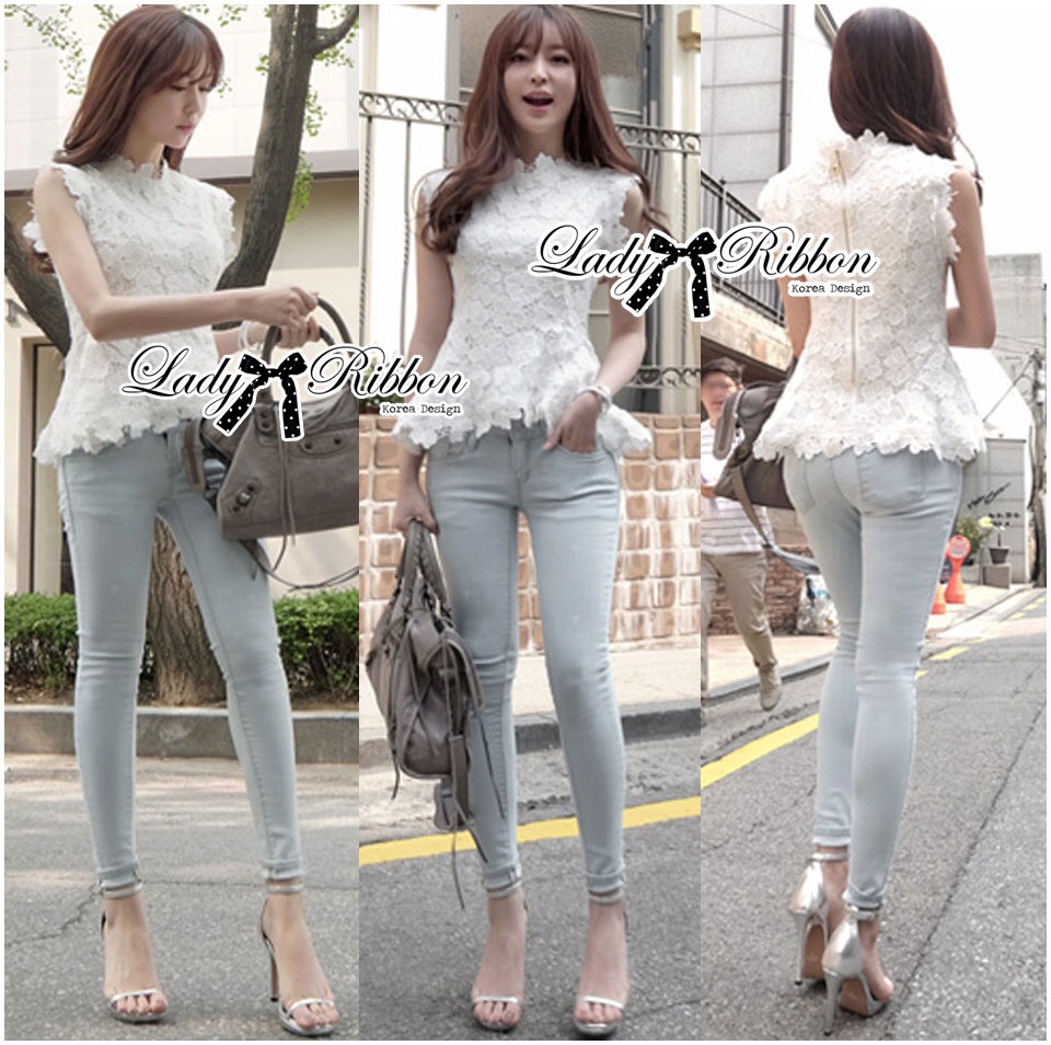 Lady Ribbon's Made 🎀 Lady Nicole Classy Flared Sleeveless Lace Top เสื้อแขนกุดคอสูงผ้าลูกไม้ตกแต่งชาย ตัวนี้ใส่แล้วดูหรูหราเป็นผู้ดีมากค่ะ
