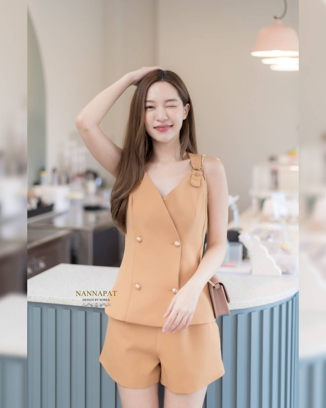 เสื้อกระดุมหน้า