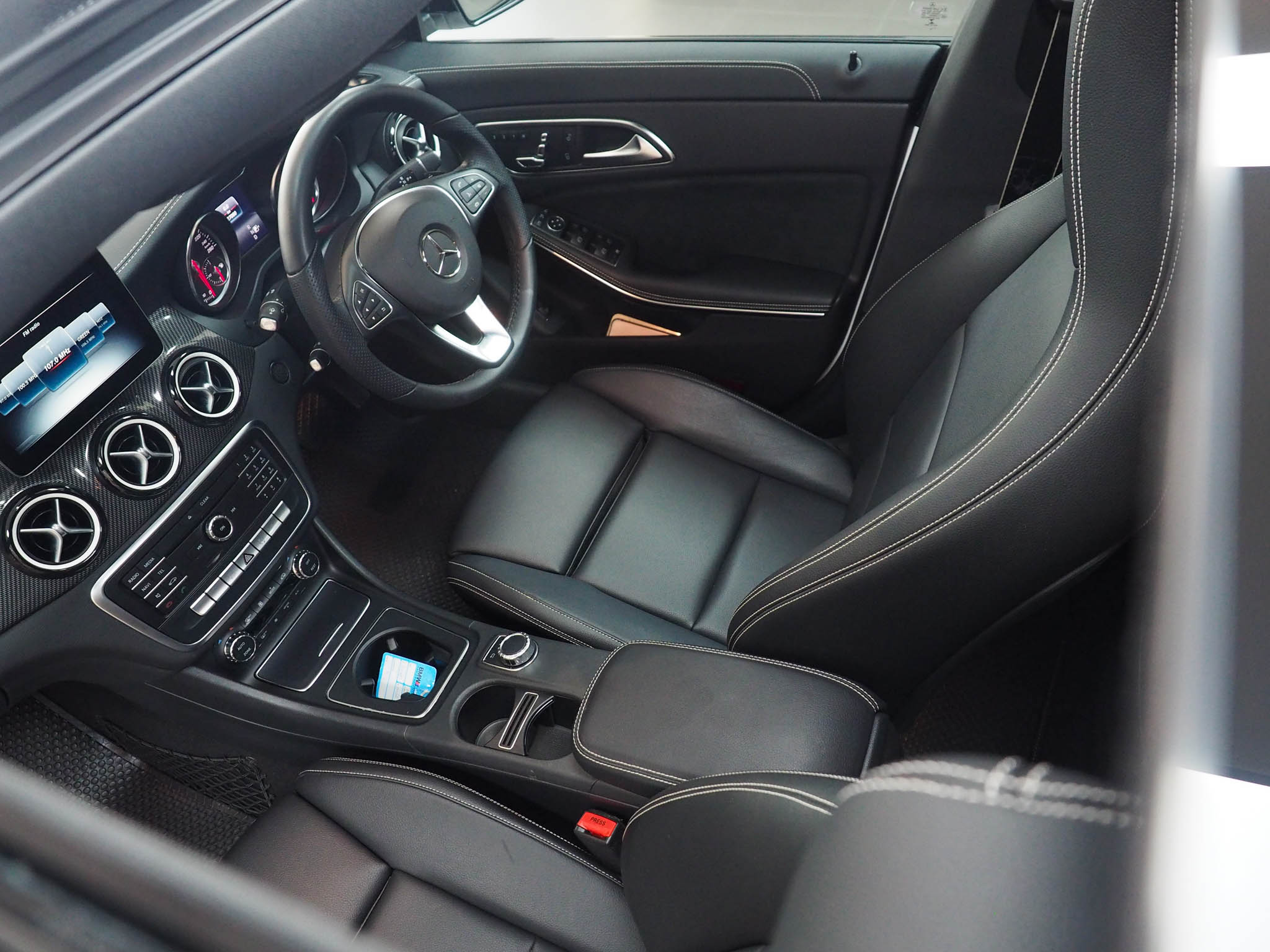 จองแล้ว CLA250 AMG Night Edition W117