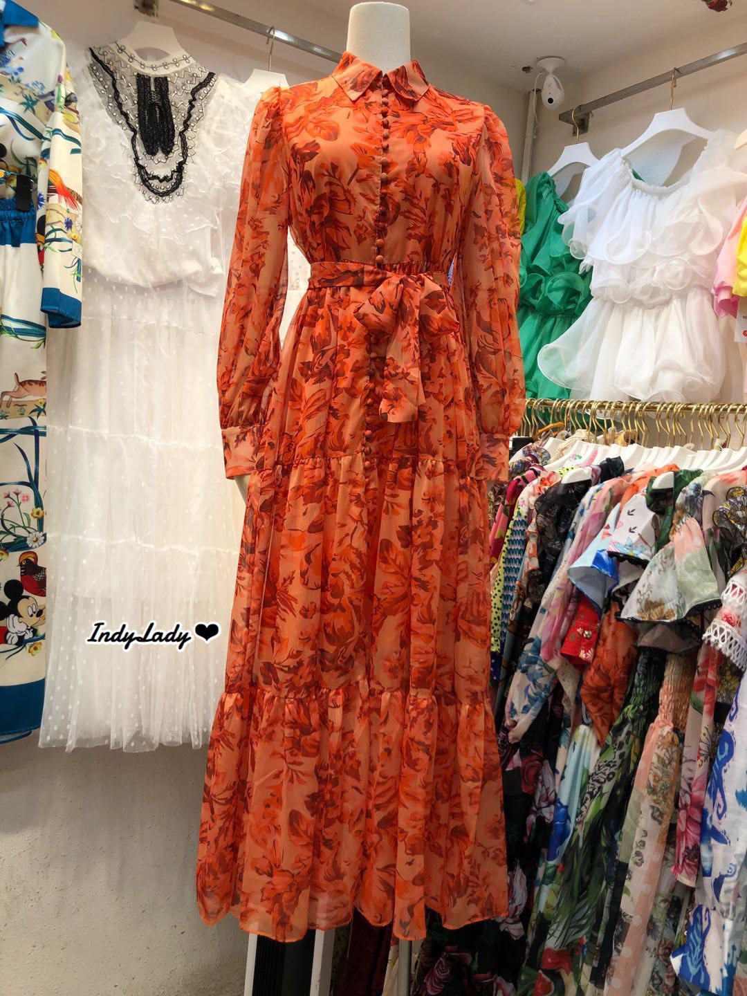 Maxi Dress แขนยาว เนื้อผ้าบางเบา