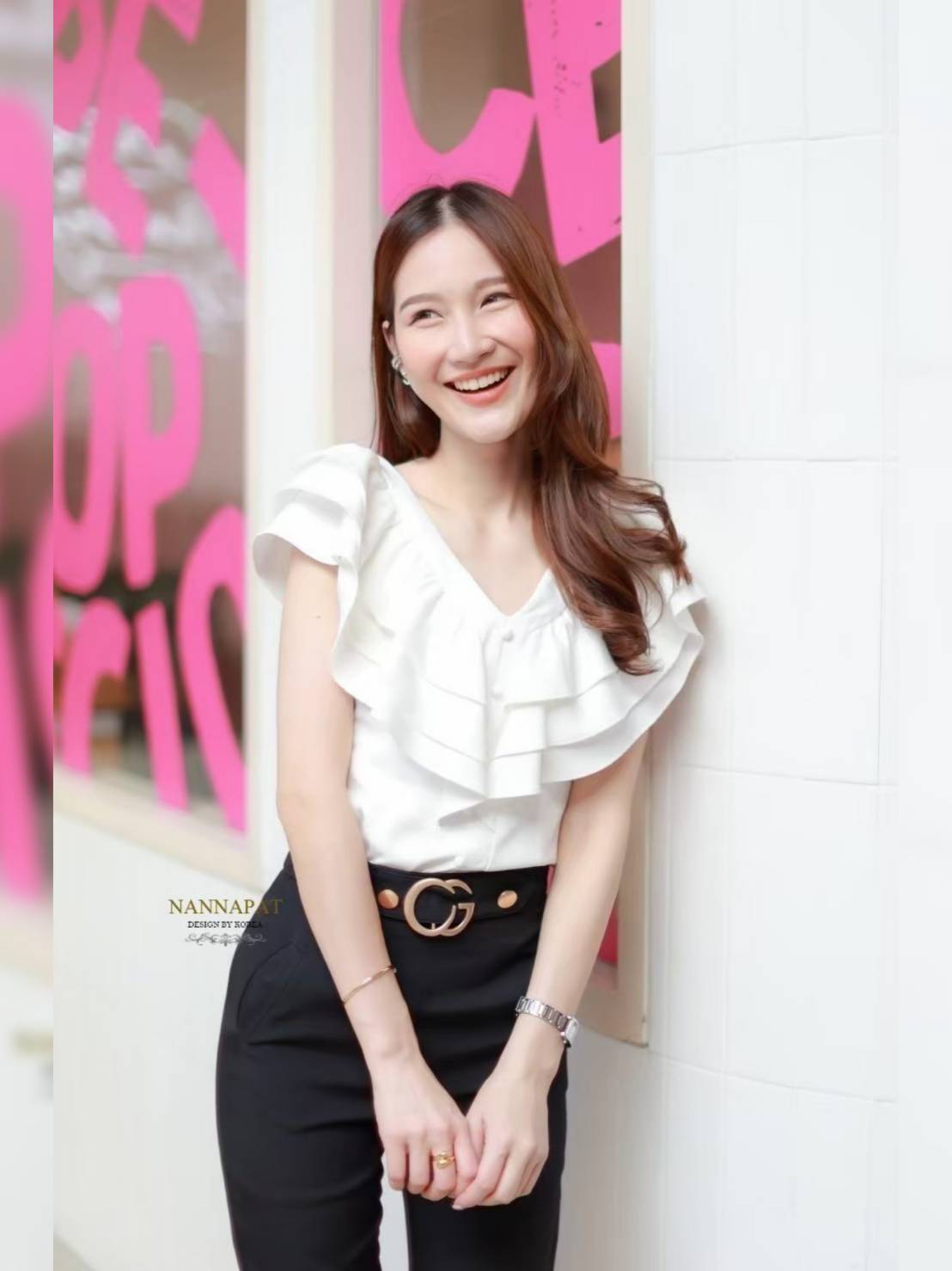 เสื้อซิปหลัง ทำเป็นระบายสวย