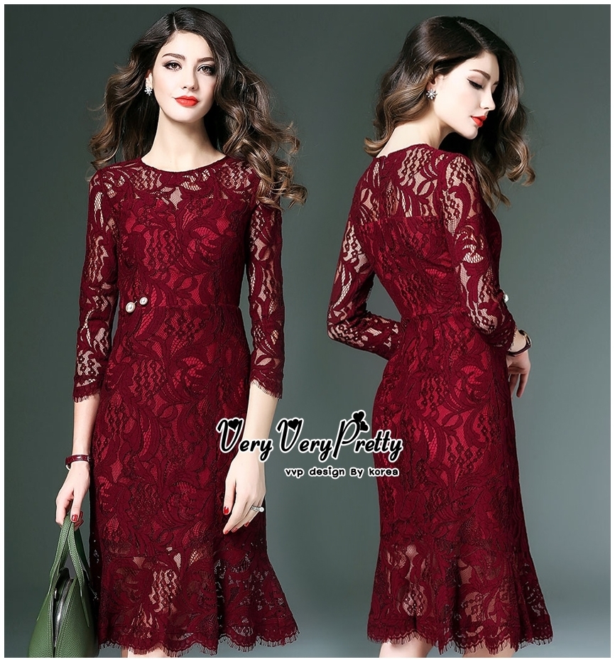 Luxurious Classic Long-sleeves Lace Dress