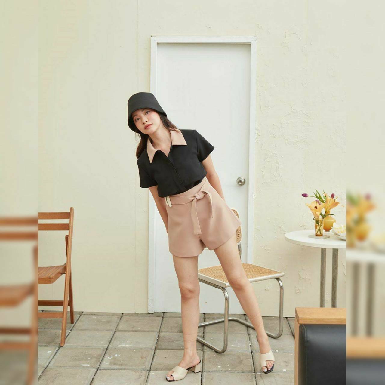 เสื้อคอปก กระดุมหน้า